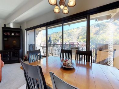 Vail Vacation Condo Sleeps Six Guests Vail Vacation Condo Sleeps Six Guests